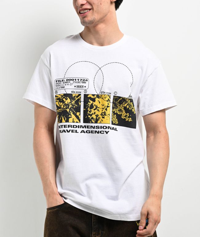 【adidas】Retro graphic T-shirts adidas Originals 90s Print White T-Shirt | Zumiez