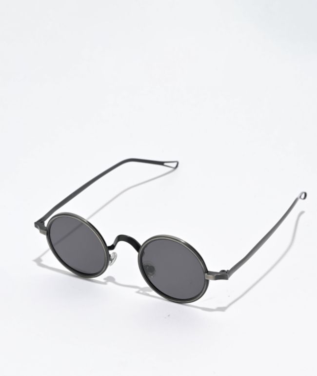 Petals and Peacocks Estelle Black Sunglasses - Petals and Peacocks