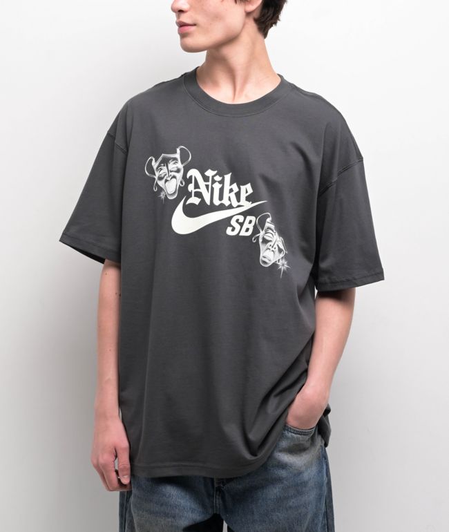 ★Nike SB Dunk Dog T-Shirt Tシャツ関税込★ Nike SB Dunk Dog Tee Black/Multi - RUKUS
