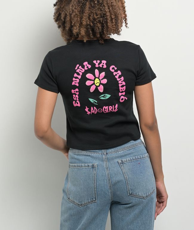 SAD BOYZ by Junior H SAD GIRLZ Flower Black Crop T-Shirt