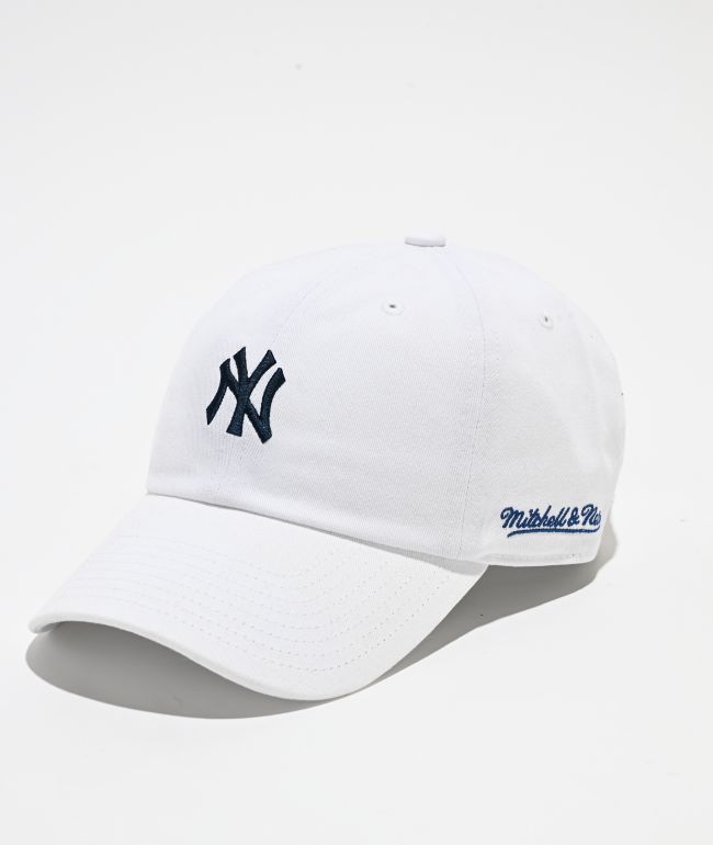 Mitchell & Ness NY Yankees Back Burst White Strapback Hat - Mitchell & Ness
