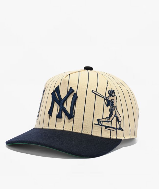Mitchell & Ness New York Yankees Metro Roots Striped Natural Pro Pinch Snapback Hat - Mitchell & Ness