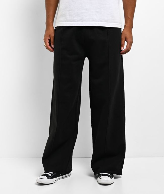Hypland Pleated Black Sweatpants - Hypland