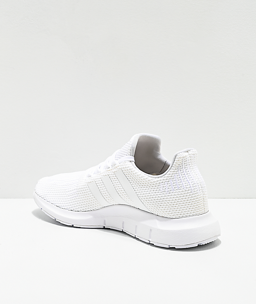 all white casual shoes mens