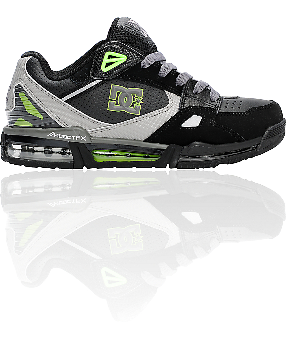 dc shoes versatile