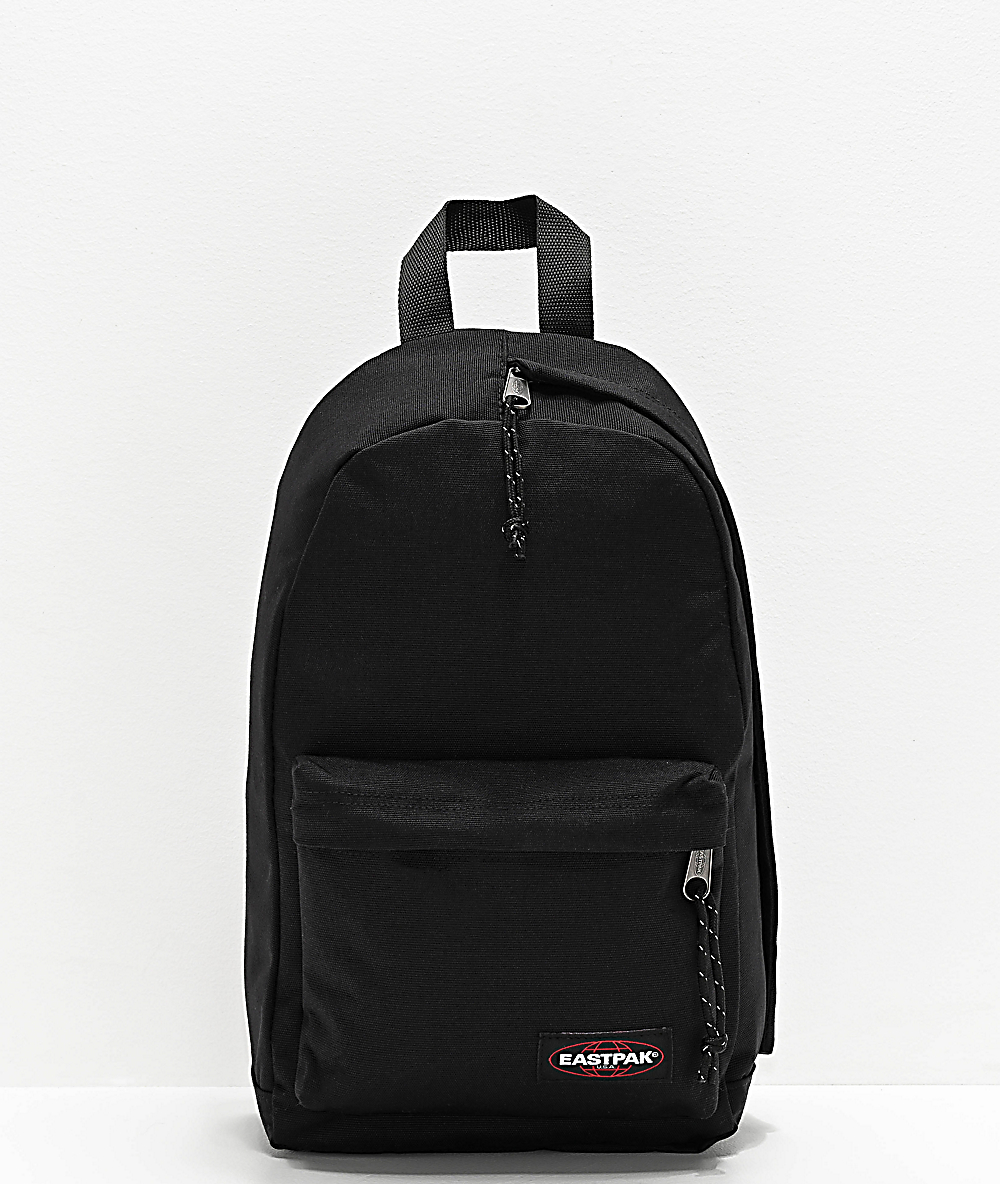 mochila eastpak negra