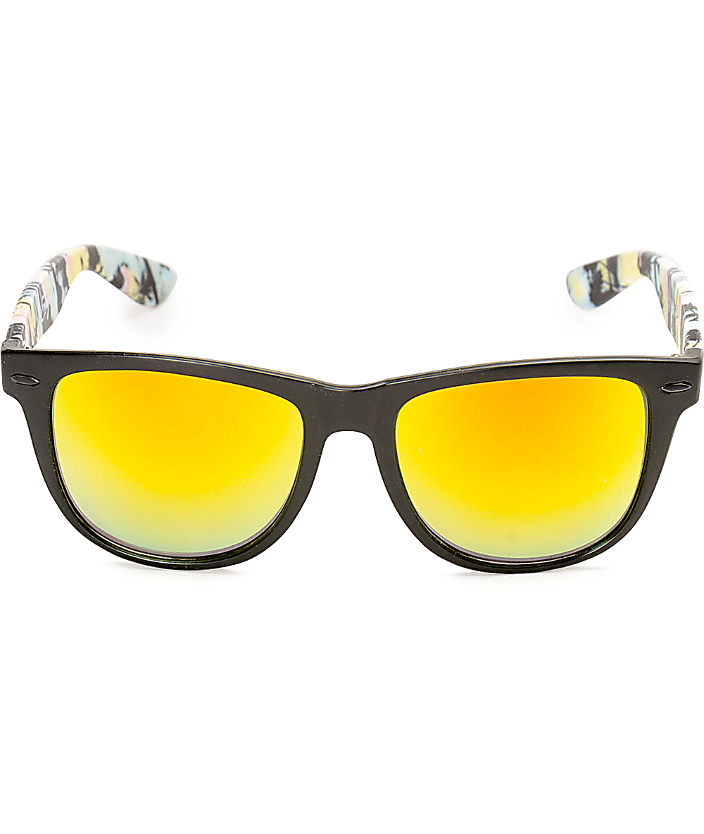 beach please sunglasses