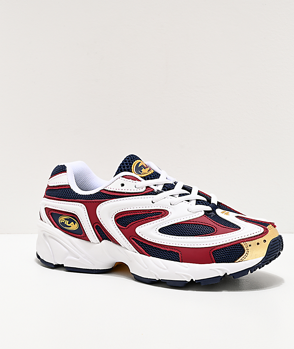 fila blancas y doradas