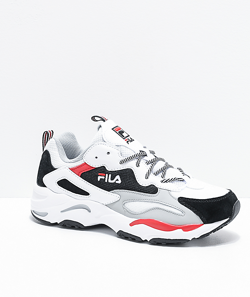 zapatos parecidos a fila
