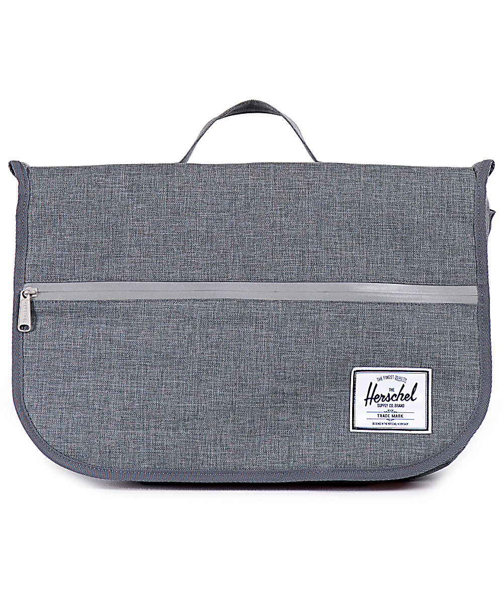 Herschel Supply Co Pop Quiz Crosshatch 12 5l Messenger Bag