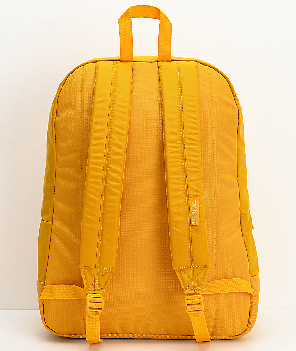 marca de mochila con mono