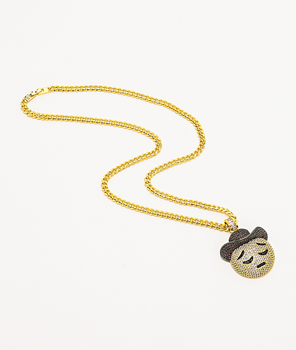 long gold chain necklace with pendant