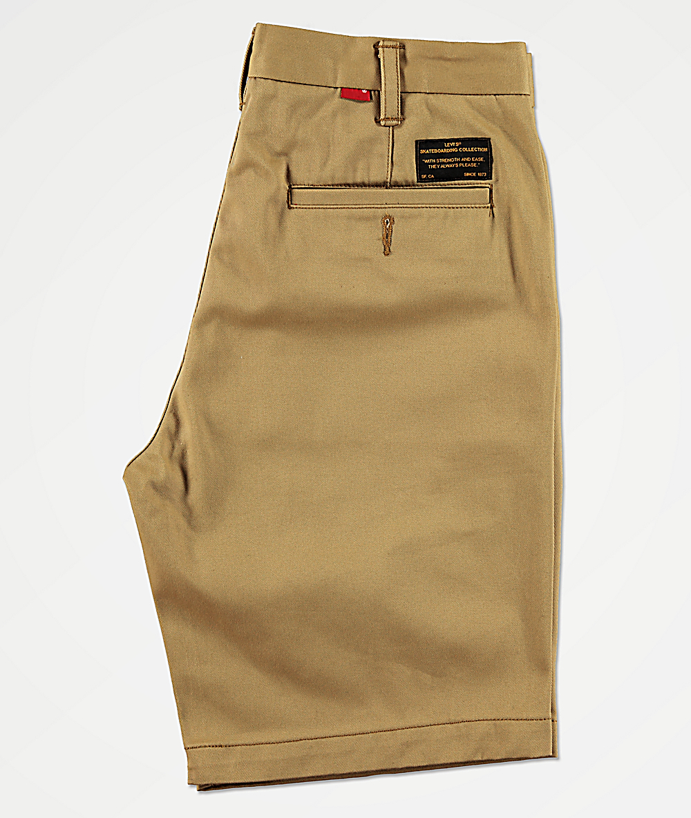 levi khaki shorts