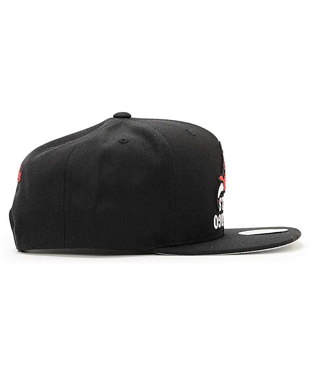 upside down bulls hat