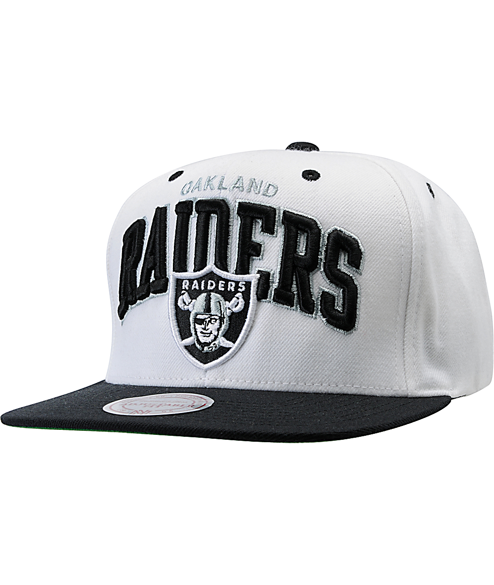 NFL Mitchell And Ness Oakland Raiders White Snapback Hat | Zumiez