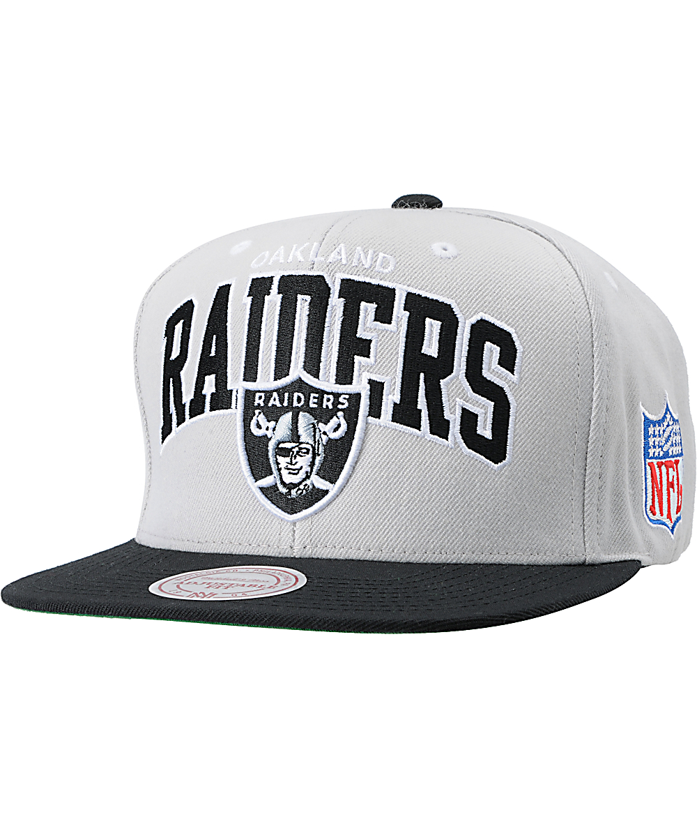 raiders grey hat