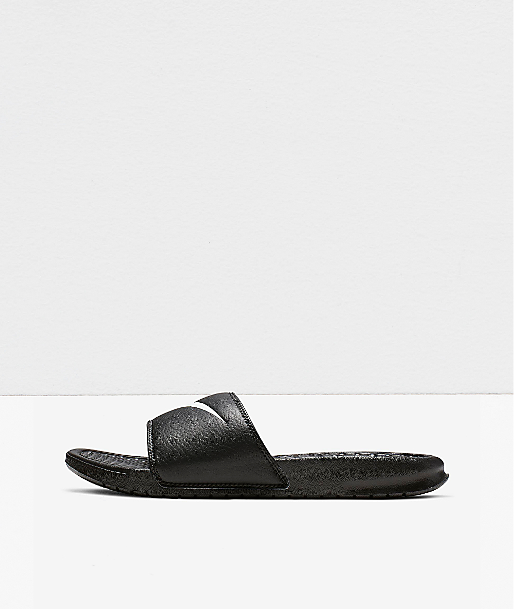 nike benassi swoosh sandals