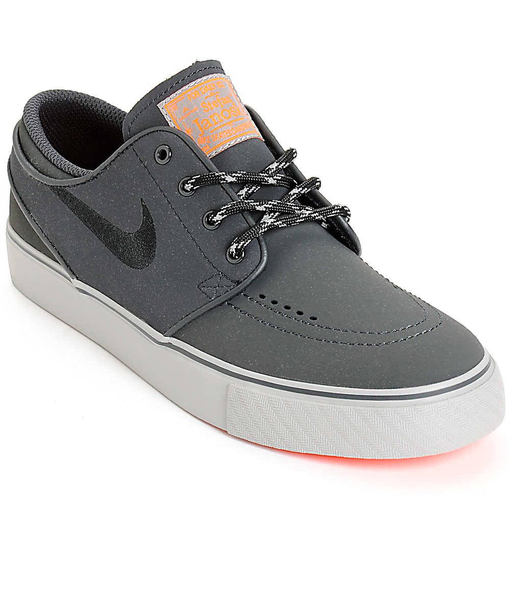 nike sb reflective