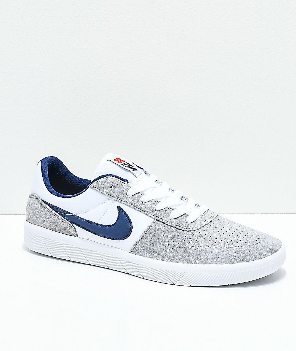 Blanco De Skate Zapatos Wolf Sb Classic Gris Y En Nike Team Blanco De Skate Zapatos Wolf Sb Classic Gris Y En Nike Team