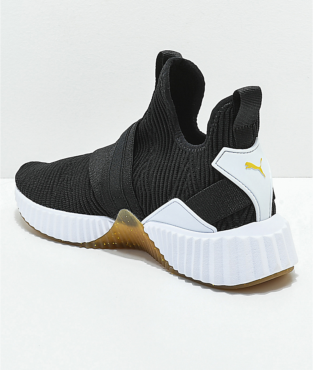 puma select defy varsity