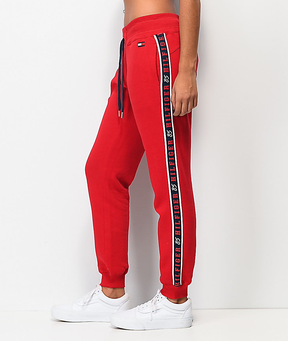 tommy hilfiger joggers black