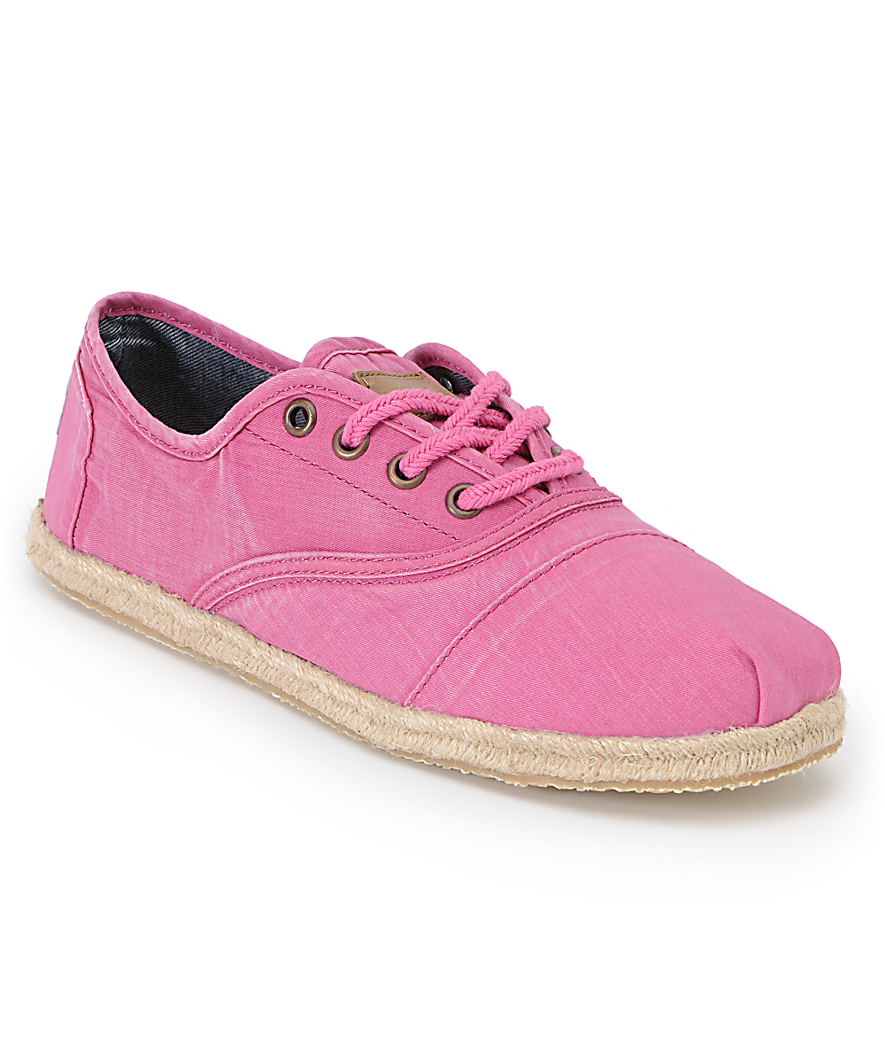 toms pink shoes