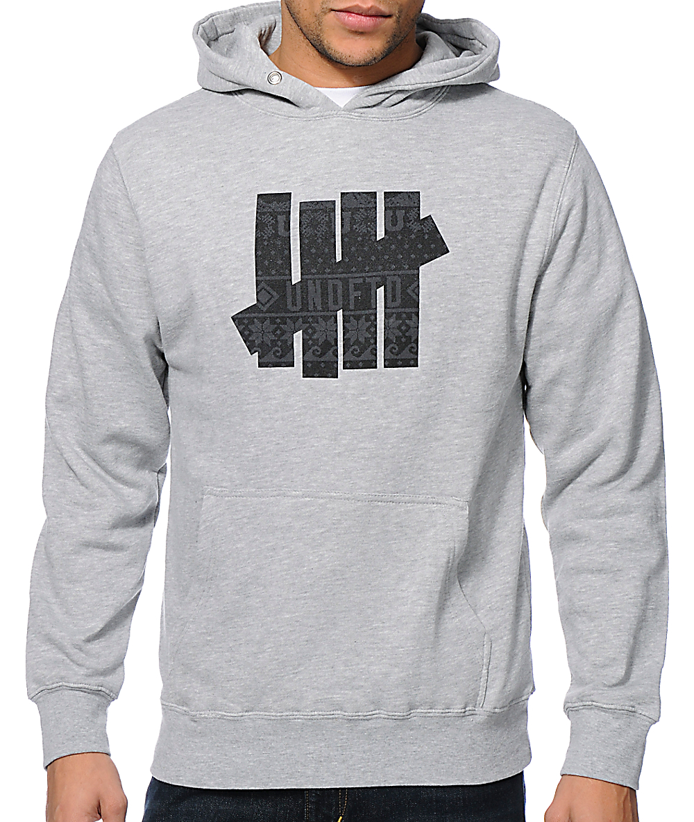 undefeated logo pullover hoodie