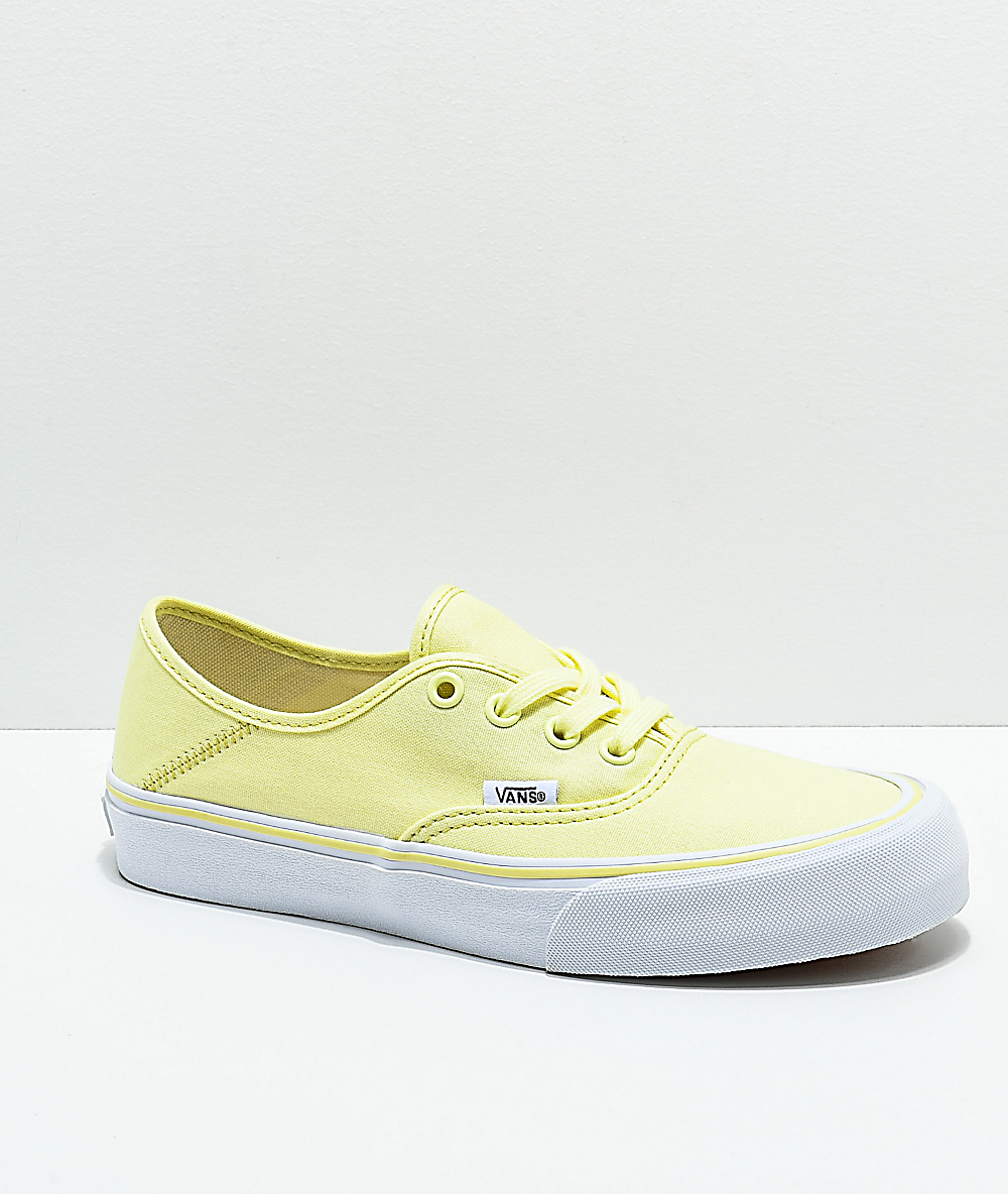 Vans Authentic SF Tender zapatos de skate amarillos | Zumiez