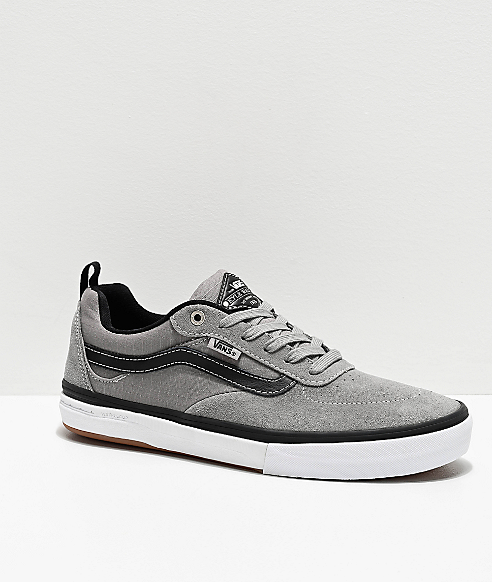 vans negro y gris