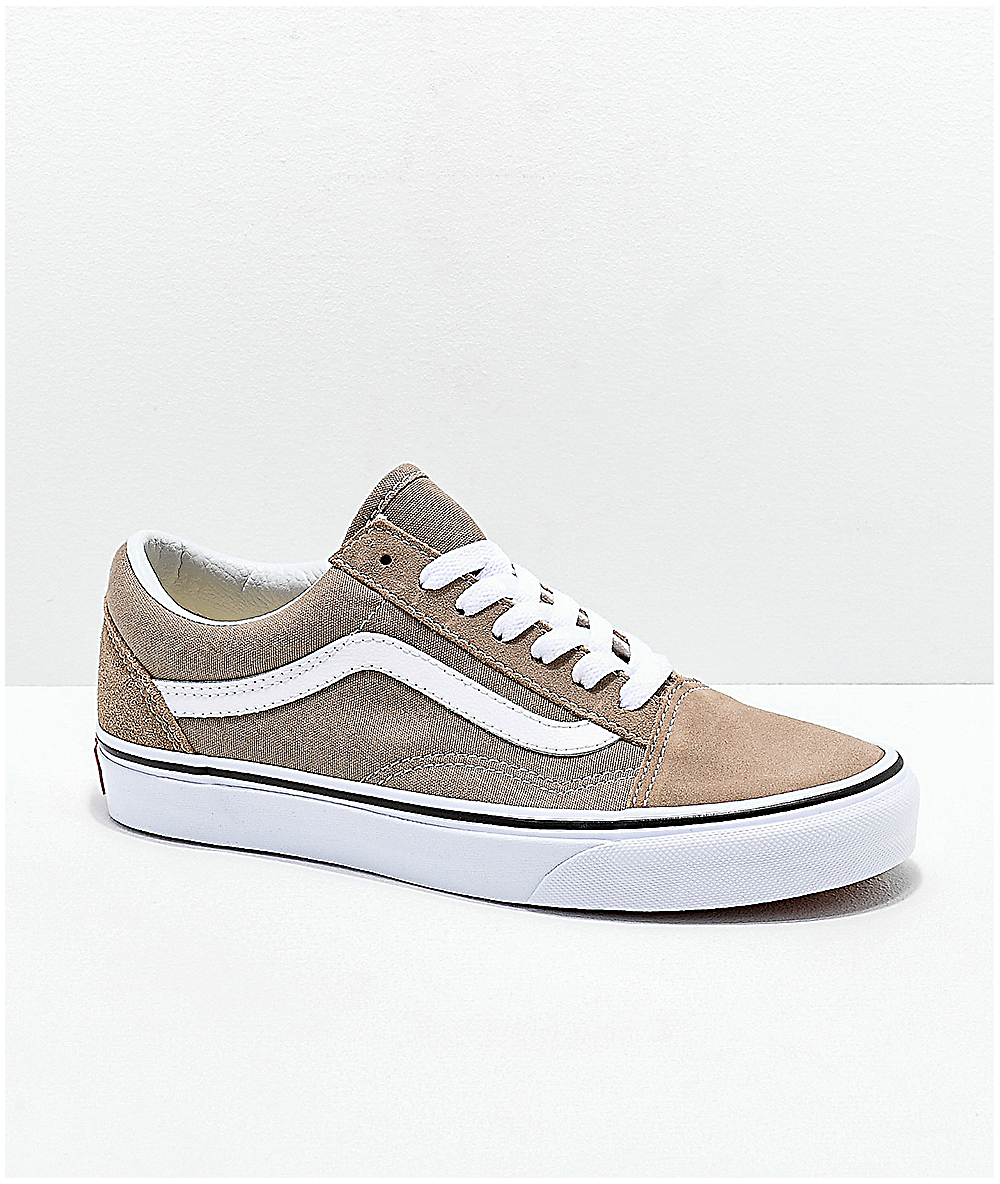 vans chukka low skate shoes