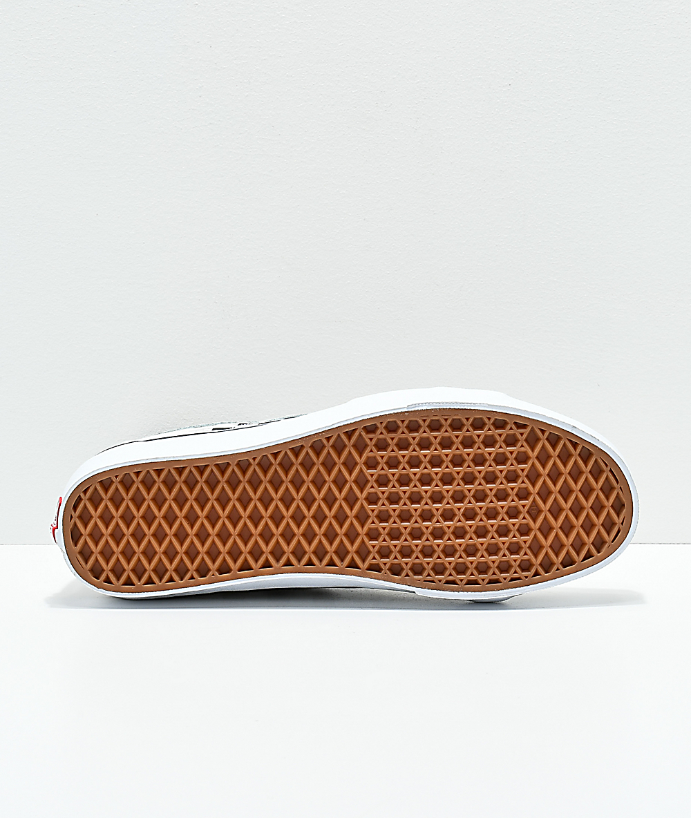 vans sk8 hi checkerboard flame