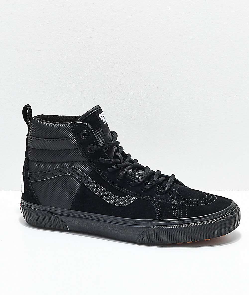 triple black vans mens