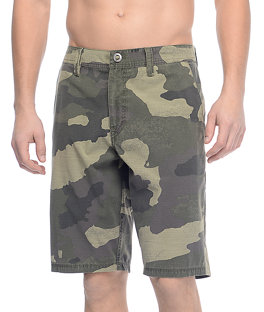 Volcom Surf N' Turf Mix Camo Hybrid Shorts | Zumiez