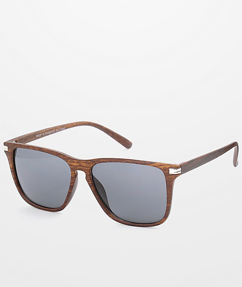 gafas de sol muy oscuras