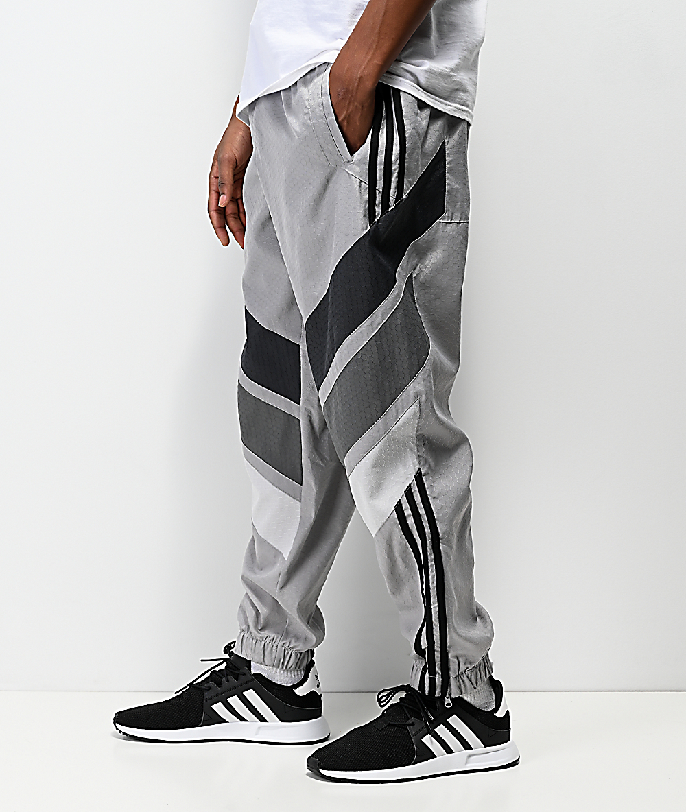 adidas 3st track pants