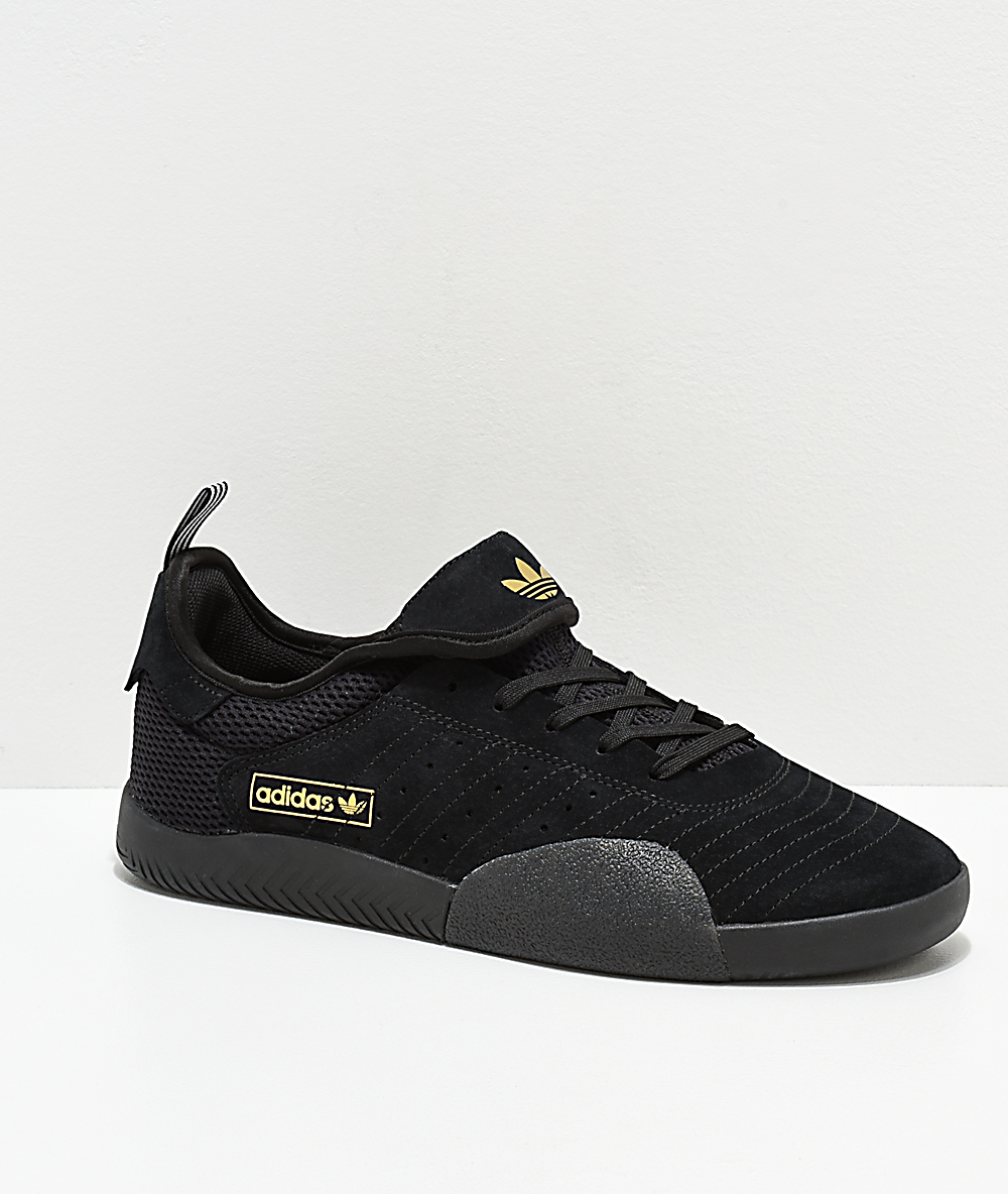 adidas negros y blancos