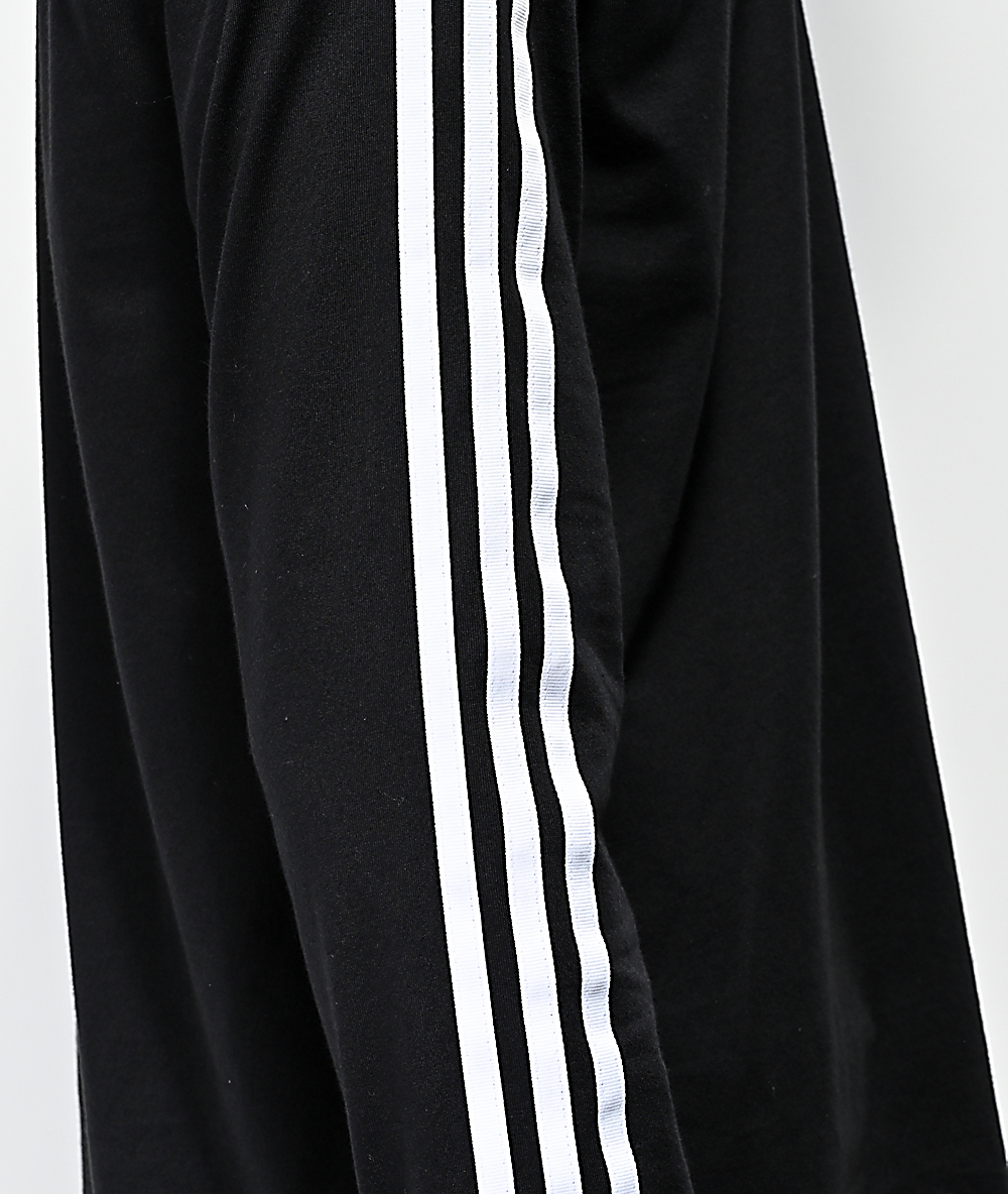 adidas Cali Blackbird camiseta de manga larga negra y blanca adidas Cali Blackbird camiseta de manga larga negra y blanca