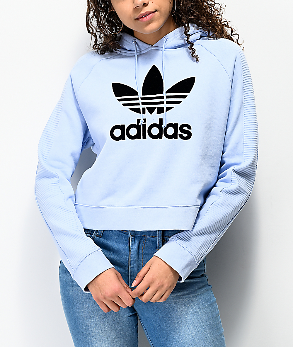 sudadera adidas azul claro