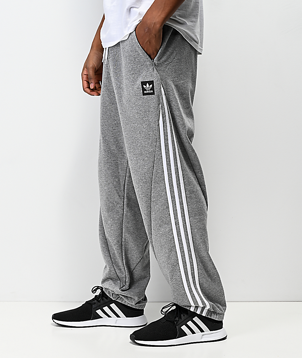 adidas Pantalones blancas