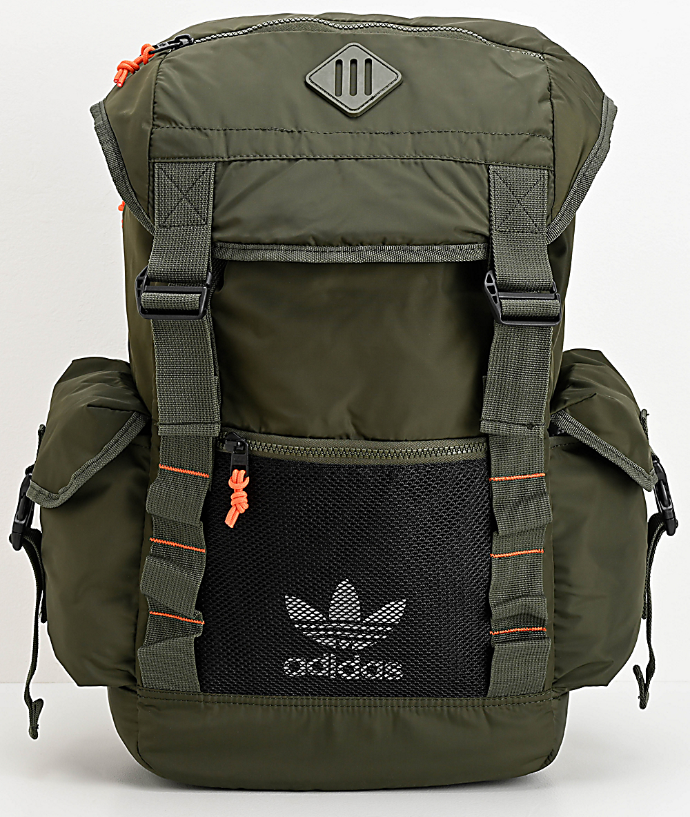 mochila verde adidas