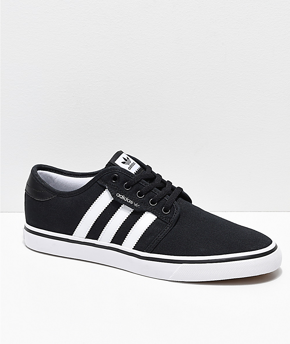zapatos negros adidas