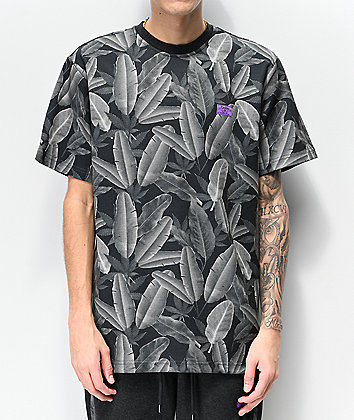 Cookies Emerald Triangle Allover Print Charcoal Short Sleeve Knit Shirt