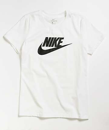 Camisetas Nike | Zumiez
