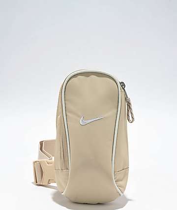Nike Sportswear Essentials Sanddrift Crossbody Bag - 