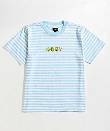 camisetas blancas con azul