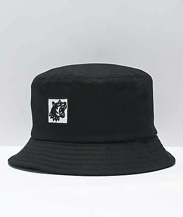 bucket hat near ne