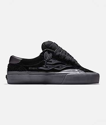 Straye Logan Stomper Black & White Skate Shoes