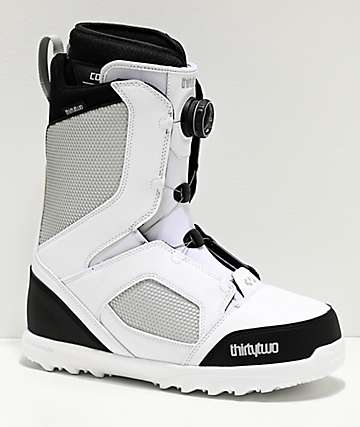 mens white snowboard boots
