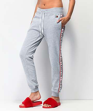 Tommy Hilfiger Logo Tape jogger pantalones deportivos grises