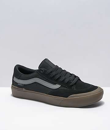 vans all black with white stripe